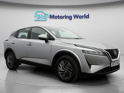 Silver Used 2023 Nissan Qashqai Acenta Premium SUV | £15,967 (Super price)