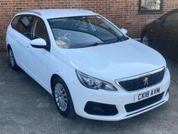White Used 2018 Peugeot 308 Estate | £2,950 (Super price)