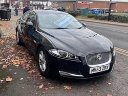 Black Used 2013 Jaguar XF Luxury Sedan | £5,799 (Fair price)