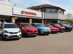 Twilight blue Used 2017 Honda CR-V EX SUV | £16,000 (A bit pricey)