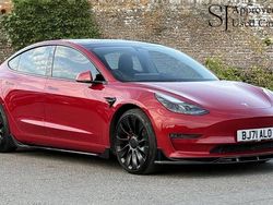 Used 2023 Tesla Model 3 Performance Sedan | £25,450 (Fair price)