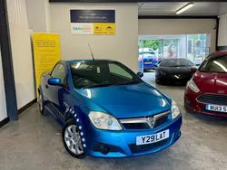 Blue Used 2008 Vauxhall Tigra Cabriolet | £1,095