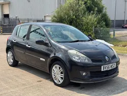 Black Used 2006 Renault Clio II Initiale Hatchback | £1,095 (Good price)