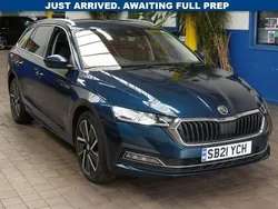 Blue Used 2021 Skoda Octavia SE L Estate | £15,959 (Fair price)