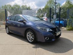 Blue Used 2015 Honda Civic SE Plus Hatchback | £5,995 (Fair price)