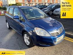 Blue Used 2010 Vauxhall Zafira MPV | £3,000 (Fair price)