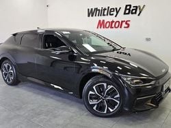 Used 2022 Kia EV6 2 SUV | £20,990 (Fair price)