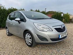 Silver Used 2011 Vauxhall Meriva MPV | £1,995 (Fair price)