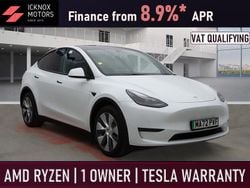 White Used 2022 Tesla Model Y Long Range AWD SUV | £26,499 (Fair price)
