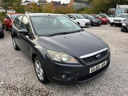 Grey Used 2010 Ford Focus Zetec Hatchback | £1,195 (Fair price)
