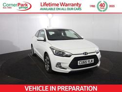 White Used 2015 Hyundai i20 SE Coupe | £5,249 (A bit pricey)