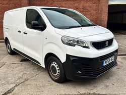 White Used 2020 Peugeot Expert S Van | £6,995 (Good price)
