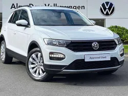 White Used 2018 VW T-Roc SE SUV | £16,990 (Fair price)