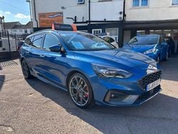 Blue Used 2019 Ford Focus ST Estate | £16,995 (Good price)