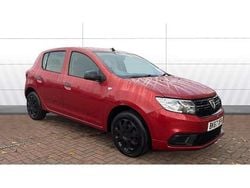 Red Used 2017 Dacia Sandero Ambiance Hatchback | £4,368 (Super price)