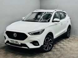White Used 2021 MG ZS Exclusive Hatchback | £11,250 (Fair price)