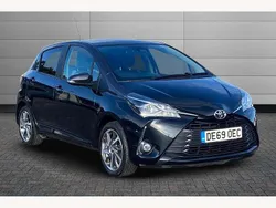Black Used 2019 Toyota Yaris Hatchback | £11,295 (Fair price)