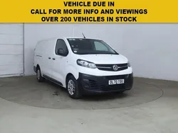 White Used 2020 Vauxhall Vivaro S Van | £8,980 (Super price)