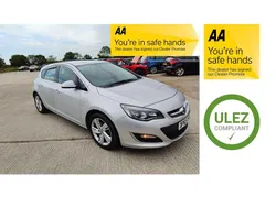 Silver Used 2015 Vauxhall Astra SRi Hatchback | £3,499 (Good price)
