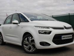 White Used 2016 Citroën C4 Picasso Exclusive MPV | £3,690 (Fair price)