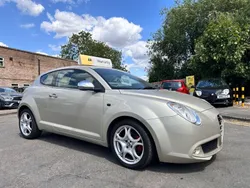 Silver Used 2011 Alfa Romeo MiTo Distinctive Hatchback | £2,695 (Fair price)