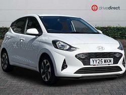 White New 2025 Hyundai i10 Advanced Hatchback | £14,493 (Fair price)