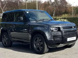 Grey Used 2025 Land Rover Defender SE Dynamic SUV | £65,200 (Good price)