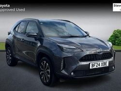 Used 2025 Toyota Yaris Hybrid Design Estate | £23,119 (Fair price)