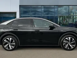 Black Used 2024 VW ID.5 Pro SUV | £29,891 (Good price)