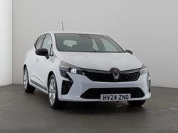 White Used 2024 Renault Clio V Evolution Hatchback | £16,498 (Good price)