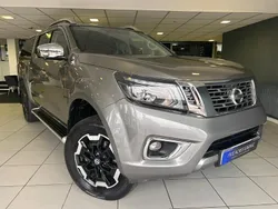 Grey Used 2019 Nissan Navara Tekna Pickup | £12,999 (Fair price)