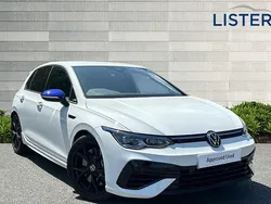 Pure white Used 2023 VW Golf VIII Edition Hatchback | £39,290 (Fair price)