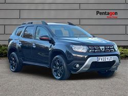 Black Used 2022 Dacia Duster Extreme SUV | £12,300 (Fair price)
