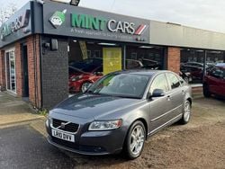 Grey Used 2010 Volvo S40 SE Sedan | £3,995 (Fair price)