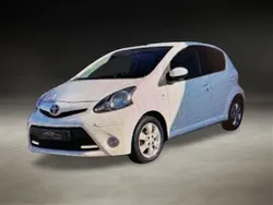 White Used 2011 Toyota Aygo Hatchback | £3,295 (Fair price)