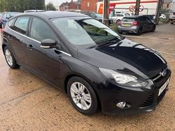 Black Used 2014 Ford Focus Titanium Hatchback | £2,495 (Good price)