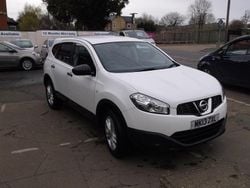 White Used 2013 Nissan Qashqai +2 Visia SUV | £3,495 (Fair price)