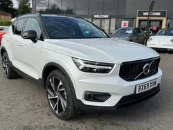 Used 2020 Volvo XC40 R-Design Pro SUV | £21,490 (Fair price)