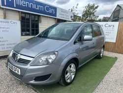 Silver Used 2011 Vauxhall Zafira MPV | £1,995 (Good price)