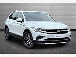 Pure white Used 2022 VW Tiguan Elegance SUV | £25,699 (Fair price)
