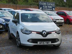 White Used 2015 Renault Clio IV Dynamique Hatchback | £7,495 (A bit pricey)