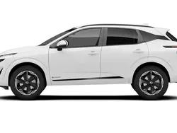 White Used 2021 Nissan Qashqai Acenta Premium SUV | £16,395 (Good price)