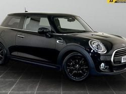 Used 2021 Mini Cooper Classic Hatchback | £10,495 (Super price)