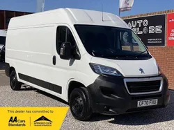 White Used 2021 Peugeot Boxer Van | £9,490 (Good price)
