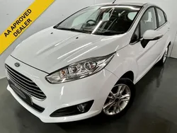 White Used 2017 Ford Fiesta Zetec Hatchback | £7,485 (Fair price)