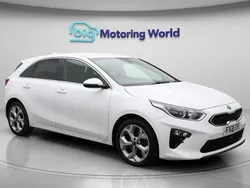 White Used 2021 Kia Ceed 3 Hatchback | £8,900 (Fair price)