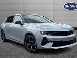 Crystal silver New 2025 Vauxhall Astra Ultimate | £32,395 (Expensive)