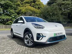 White pearl Used 2020 Kia Niro 2 SUV | £18,801 (A bit pricey)