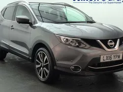 Used 2016 Nissan Qashqai Tekna SUV | £12,250 (Fair price)