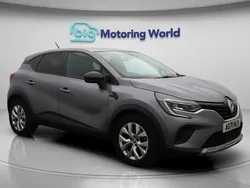 Used 2021 Renault Captur Iconic SUV | £11,800 (Good price)